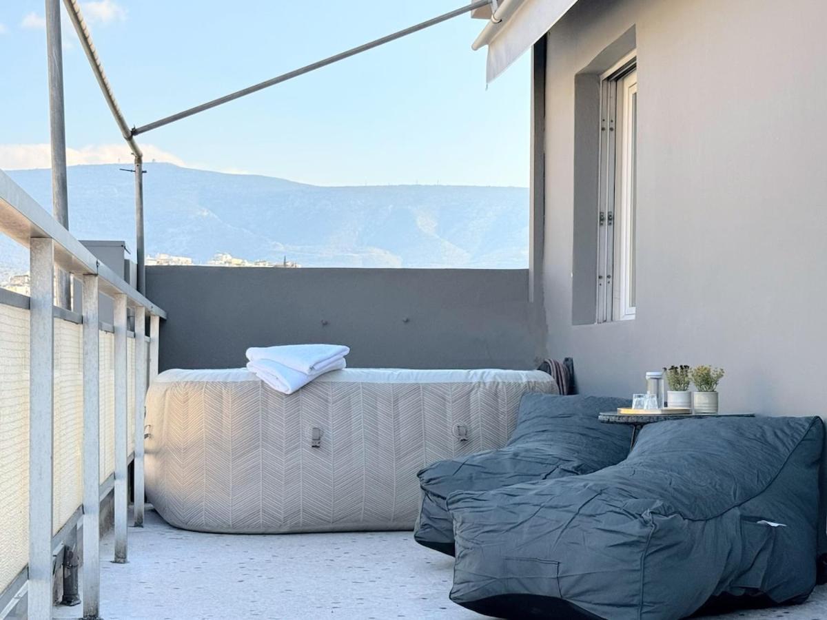 Lovely W/heated Jacuzzi &full Acropolis View * Athènes